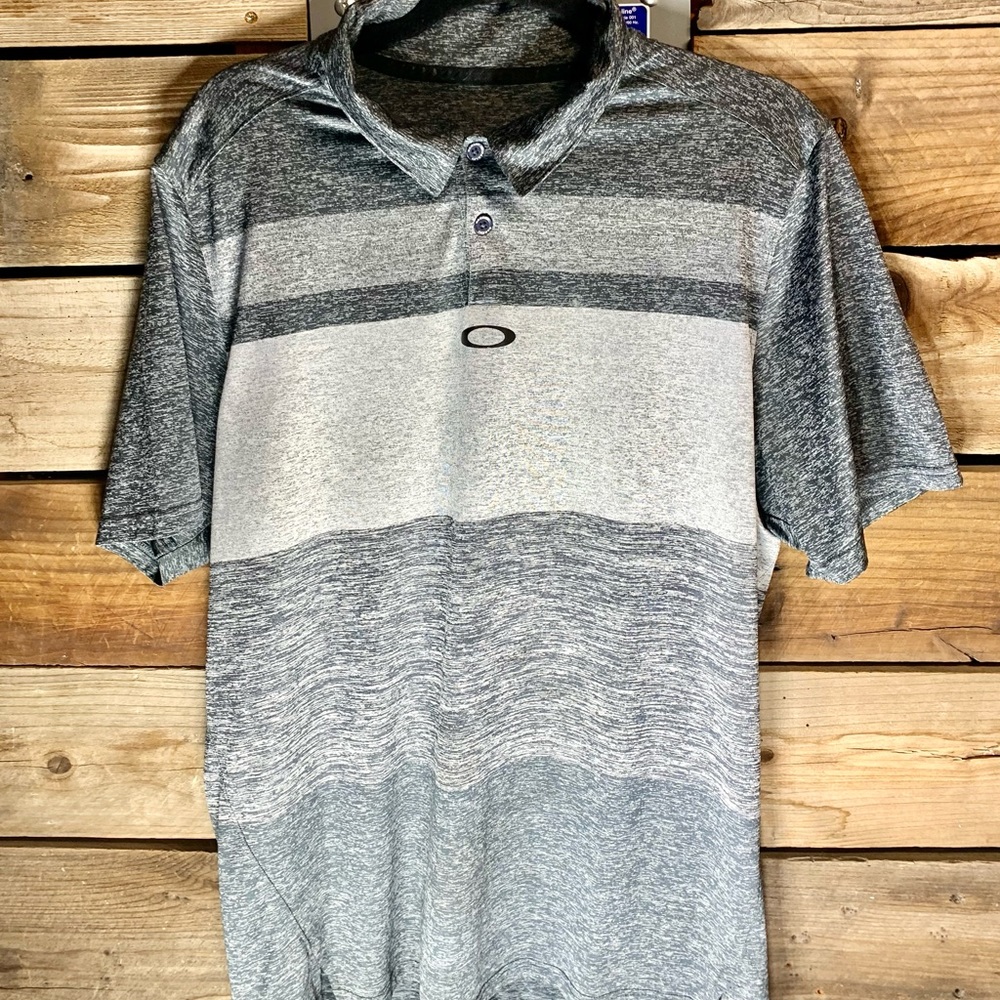 Oakley Hydrolix Golf Polo Shirt Men’s Regular Fit